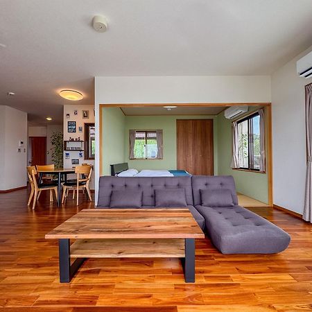 ペンションパシフィカ古宇利 Villa Kouri Kültér fotó