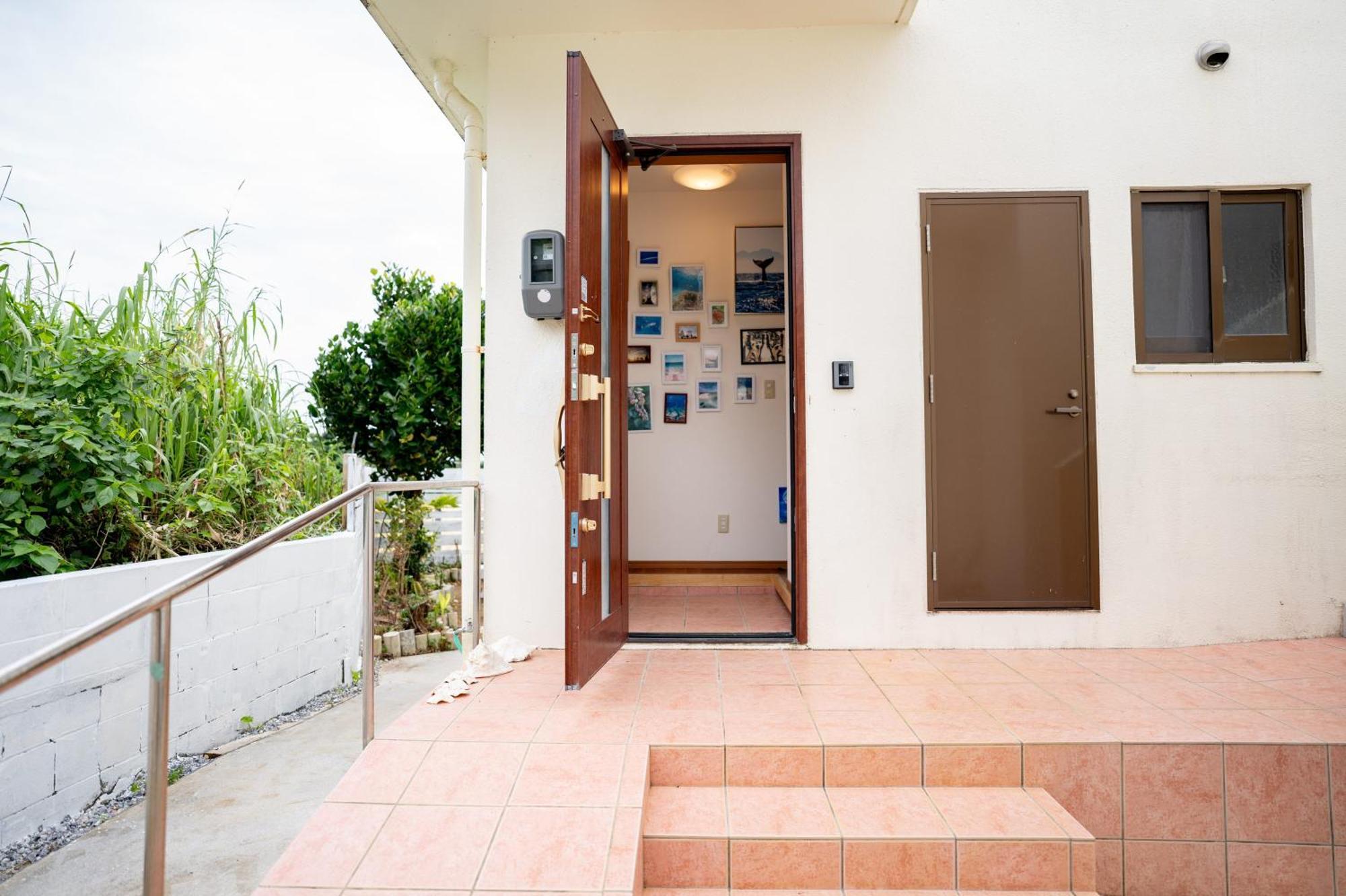 ペンションパシフィカ古宇利 Villa Kouri Kültér fotó